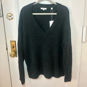NWT Vince V-Neck Sweater
